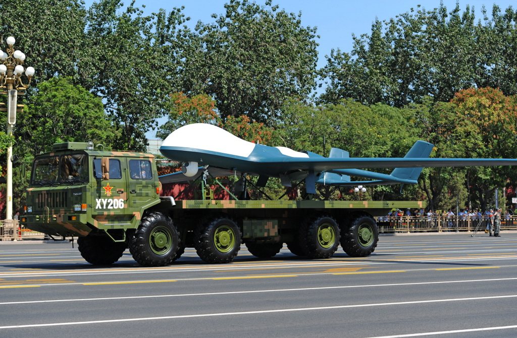2015年，中共BZK-005長鷹大型長程無人機參加抗戰勝利70周年閱兵。 圖／新華社