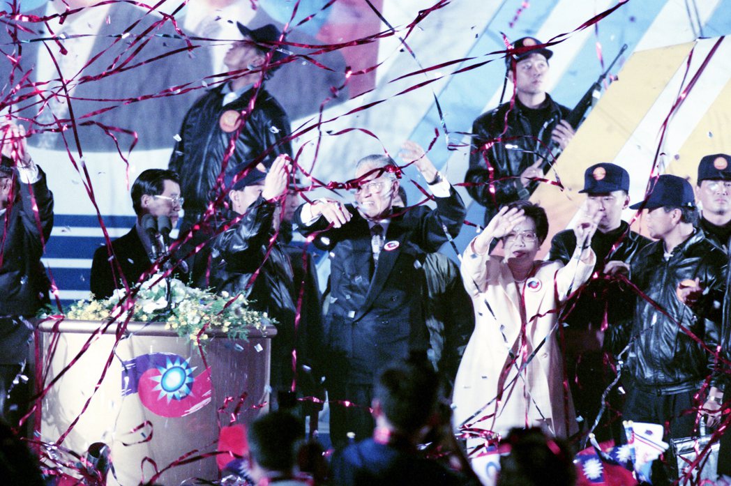 1996年3月23日，李登輝當選首任民選總統。 圖／聯合報系資料照