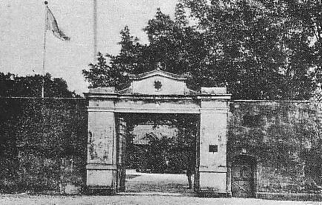 明治時期的台北刑務所（台北監獄）。 圖／Wiki Commons