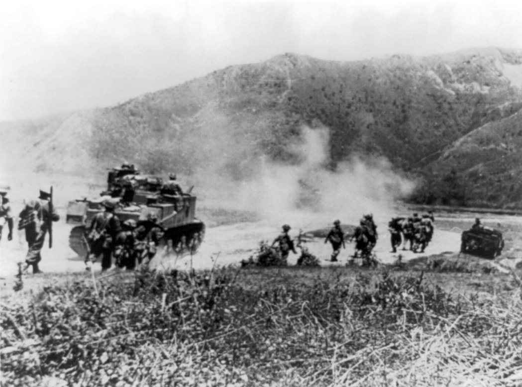 在英帕爾戰役中，使用M3李戰車追擊日軍的英軍。 圖／維基共享資源
