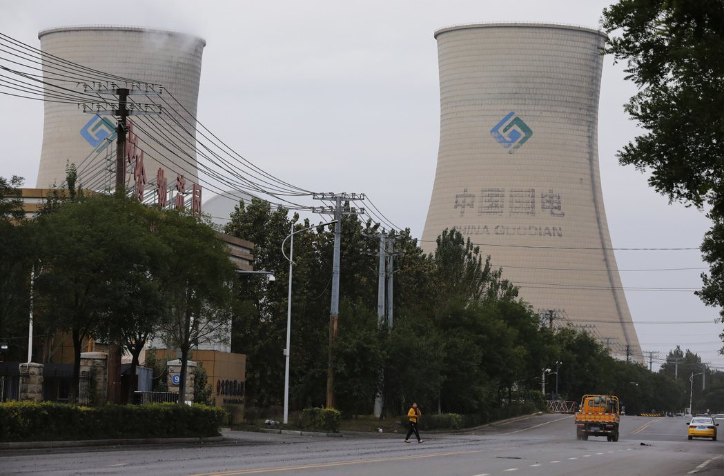 中國煤價飆漲有多嚴重？根據中國電力企業聯合會發布數據顯示，9月16日至9月23日單週煤價與去年同比上漲近一倍，較今年初上漲超過56%。 圖／路透社