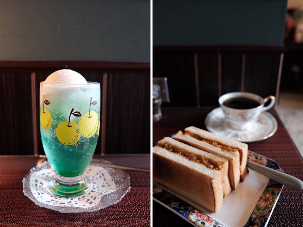 加了梅酒的「喫茶之戀」與「起司咖哩三明治」、「深焙咖啡」。圖／江佩君攝影