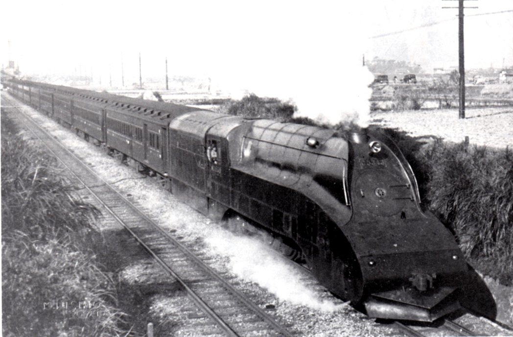1934年超特急列車「燕」。 圖／維基共享