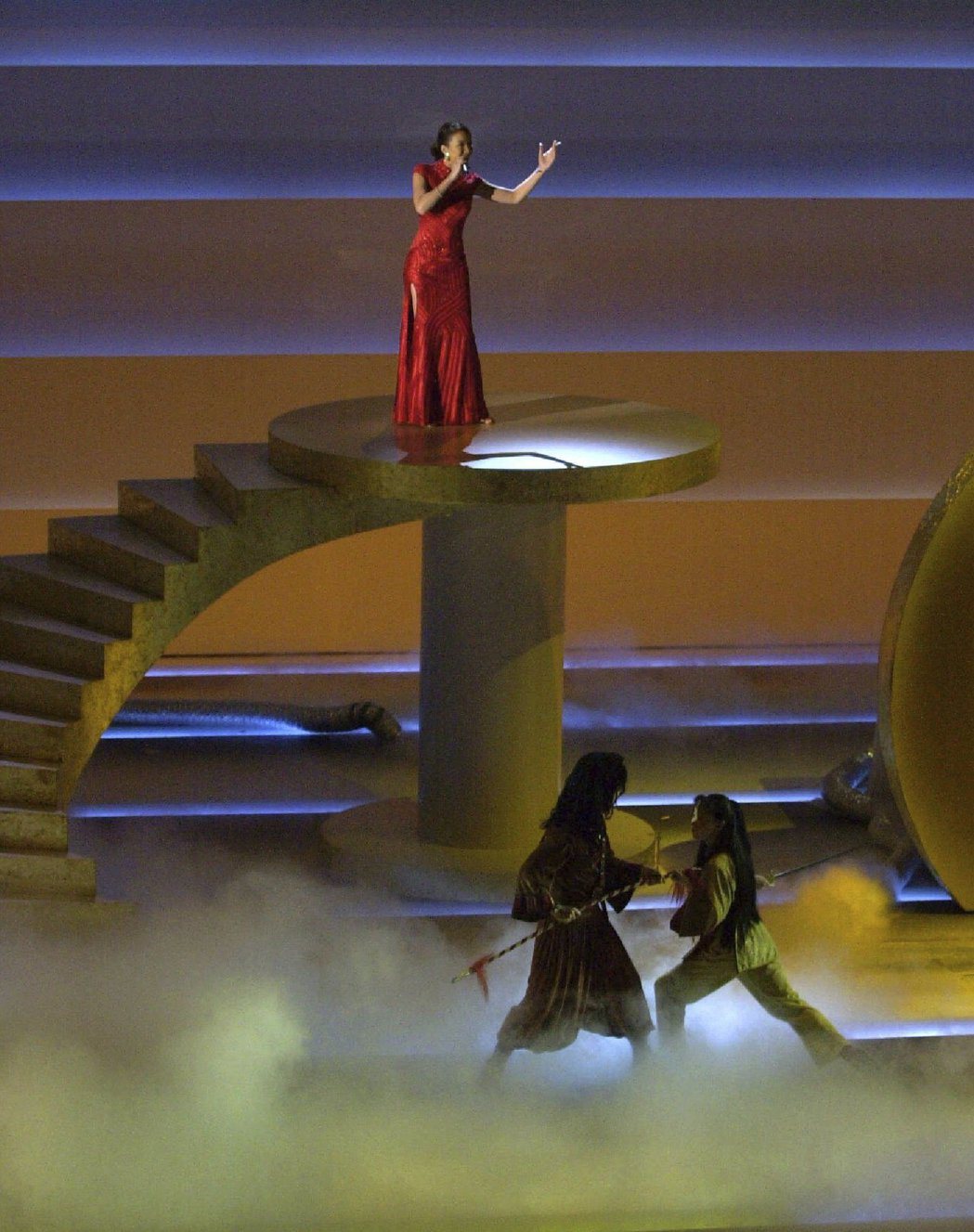 李玟在第73屆奧斯卡頒獎典禮演唱《臥虎藏龍》英文版主題曲〈A Love Befo...