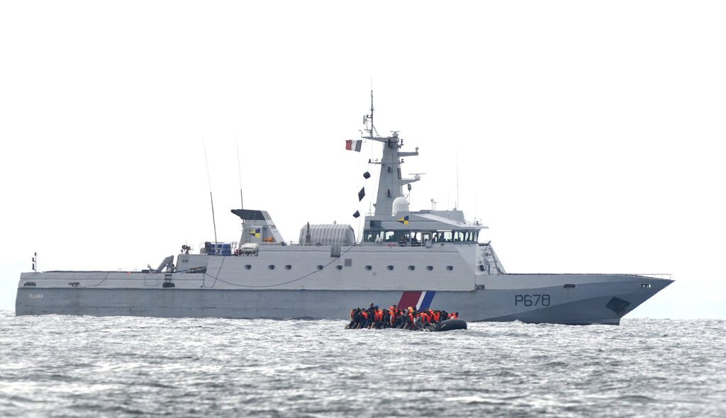 英國首相蘇納克1月宣布要在2023年「終結小船」，阻止難民偷渡船進入英國。這個現...