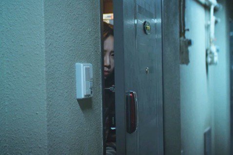 圖為由孔曉振主演的驚悚片《鎖命危機》，描述南韓的獨居女性即使非常「保護自己」，進...