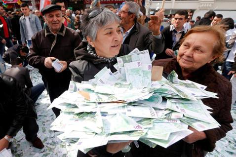 土耳其政府宣布2024年最低薪資從11,402里拉調整至17,002里拉，調薪幅...