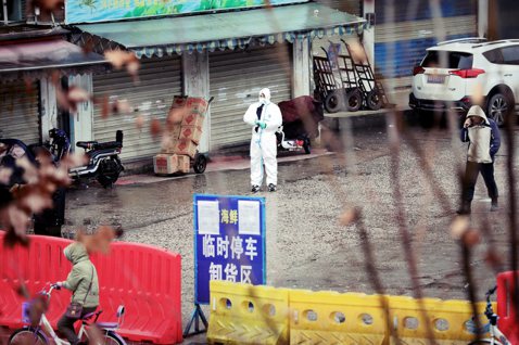 武漢肺炎攻入上海：中國「抗SARS老將」坦承人傳人、醫護院內染疫