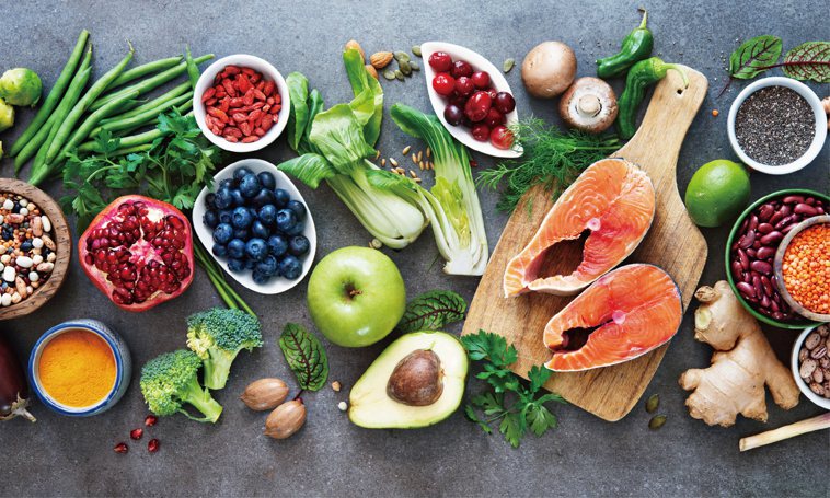 癌症新增破11萬人！防癌不可少植化素　賴基銘：蔬果空腹吃最好。圖／123RF