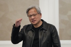 黃仁勳：Nvidia正為中國市場提供兩款新AI晶片樣品