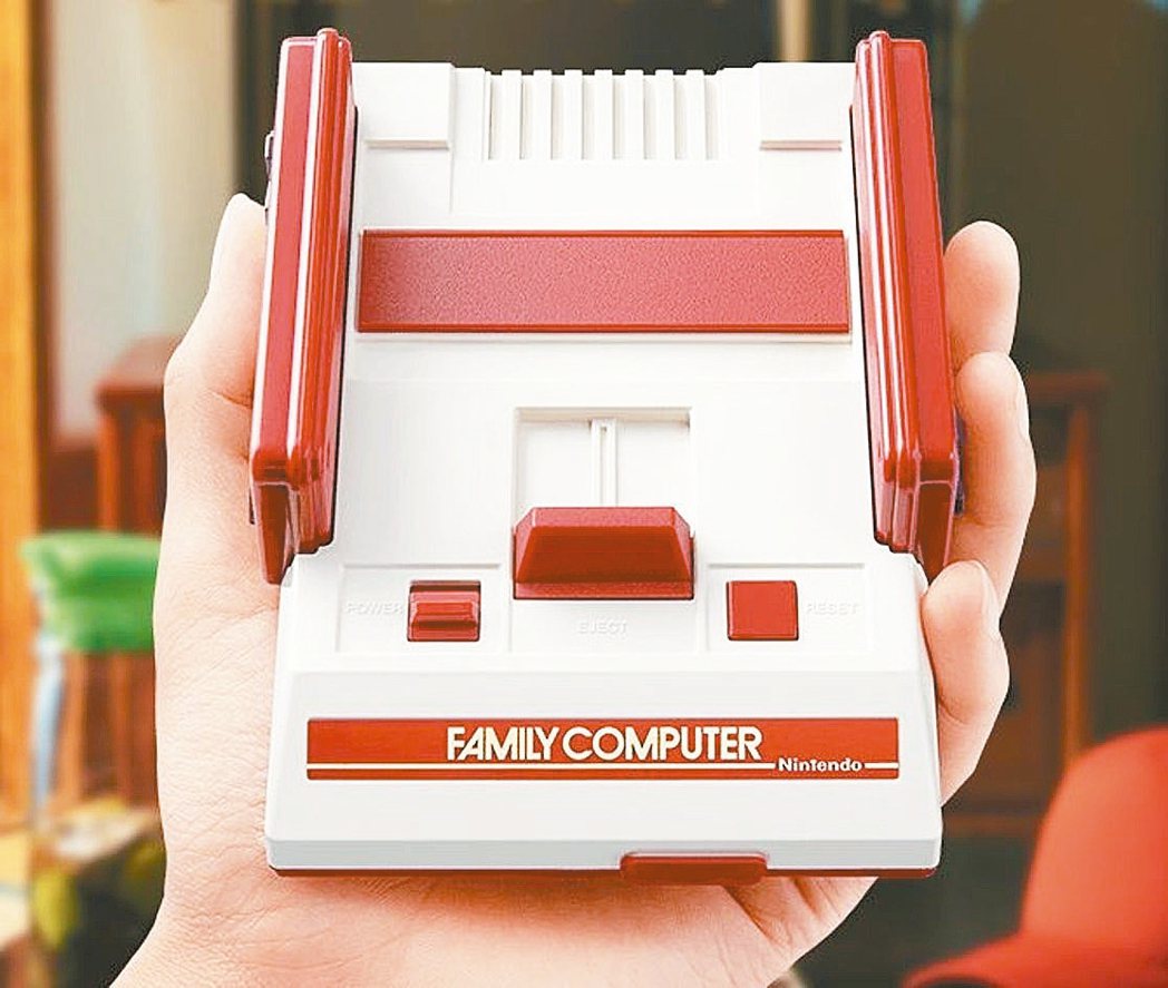 紅白機復刻版Famicom mini。 圖／摘自任天堂官網