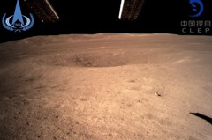 影／月之暗面長這樣！「嫦娥四號」回傳首張近照