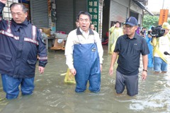 台南豪雨多處淹水 黃偉哲：人為工程有其極限