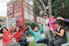 《地主自助》台北市公辦都更2.0住戶團結搶頭香 士林36年地標老建築不靠建商成功整合99名地主