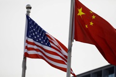 美制裁5名中國駐港官員 北京反制裁美方5人