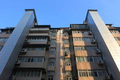 南京老房子因一樓住戶反對遲遲沒裝電梯 住戶嘆：錢都繳三年了