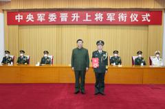 共軍中部戰區司令員1年內兩次換將 由黃銘接替吳亞男