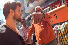 逛市集相機險遭搶 荷蘭YouTuber：對印度好感不變