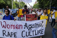 2女遭侵犯還被迫「全裸遊街」 美國痛批印度暴行：野蠻且駭人