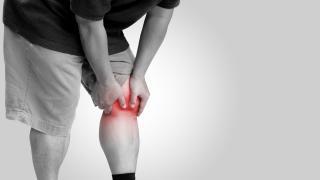 你的<u>膝蓋</u>在痛嗎？2招搞定<u>膝蓋</u>內夾造成的傷害