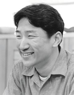 日本抗愛滋勇士川田龍平，2007年已當選東京都參議員。 圖／取自維基百科