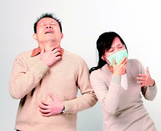 咳嗽是呼吸道的防禦機轉，利用這個動作，可以清除呼吸道中的分泌物和外來物質。 記者陳立凱╱攝影