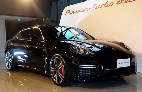 Panamera Turbo Executive千萬級長軸版 年底車展主秀