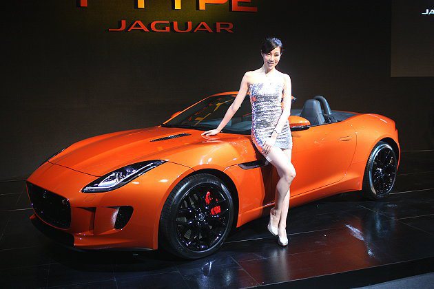 全新Jaguar F-Type純種跑車。 記者林和謙／攝影