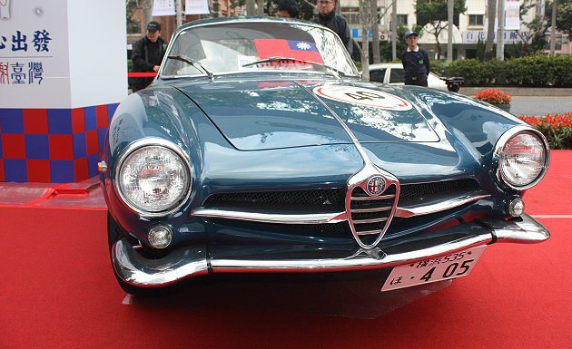 1963年Alfa Romeo Giula Sprint Speciale。 記...