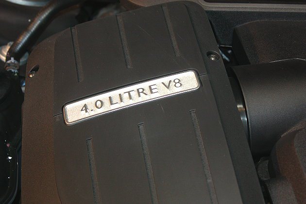 Flying Spur V8搭載4.0升雙渦輪增壓V8引擎 記者林和謙／攝影
