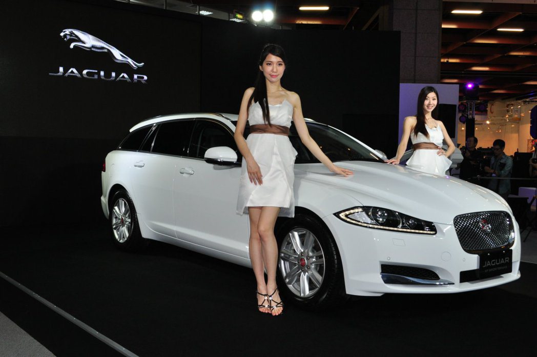 Jaguar旗下的新世代唯一旅行車款，國內僅導入2.2L i4 Td柴油渦輪引擎...