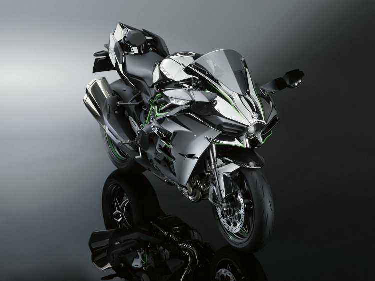 2015 Kawasaki Ninja H2在今年確定由總代理引進，但50部配額早被預購一空。 Kawasaki提供
