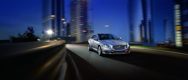 2013年Jaguar台灣總代理九和汽車不但擁有堪稱是全國設備最完善的全鋁鎂合金...