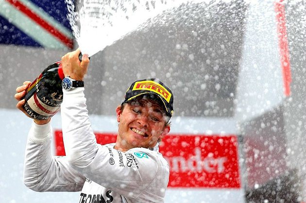 Nico Rosberg奪得第一，也稍拉開與隊友Lewis Hamilton的積分差。 F1官方