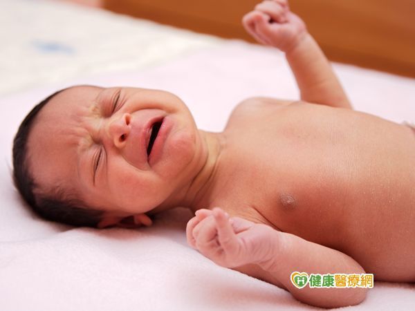 寶寶接種口服輪狀疫苗也可間接預防腦部急性症狀