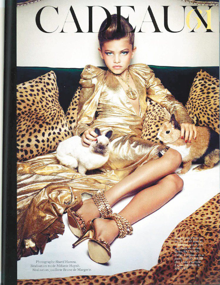 十歲嫩模布蘭朵登上法國時尚雜誌封面，引起話題。圖／翻攝自VOGUE兒童版