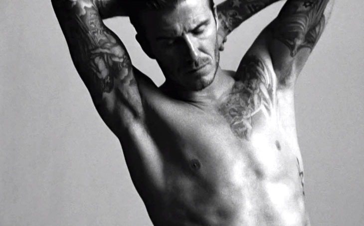 貝克漢在最近出爐的H&M新內衣廣告大秀肌肉。圖／達志影像