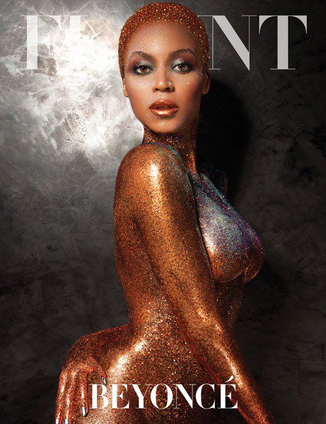 流行天后碧昂絲為 《Flaunt》 雜誌拍攝新封面，跟超模泰拉撞臉。圖／擷取自rap-up.com