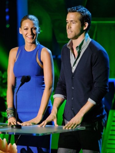2011年6月，當布蕾克出席MTV電影大獎時，萊恩雷諾斯也大方現身力挺女友。圖；文／美麗佳人