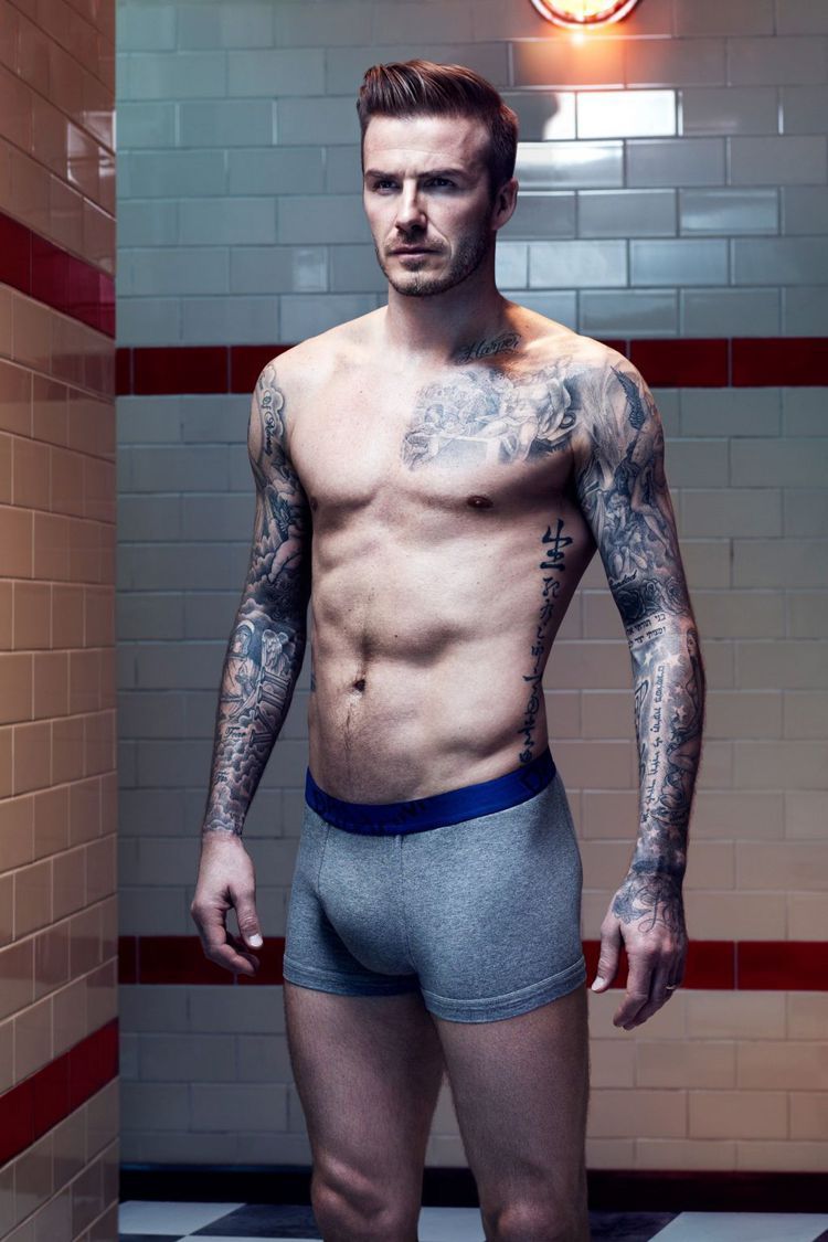貝克漢與H&M所合作的內衣系列叫好又叫座，2013秋季他再度半裸上陣，展現無裸不帥的結實好身材。圖／GQ提供