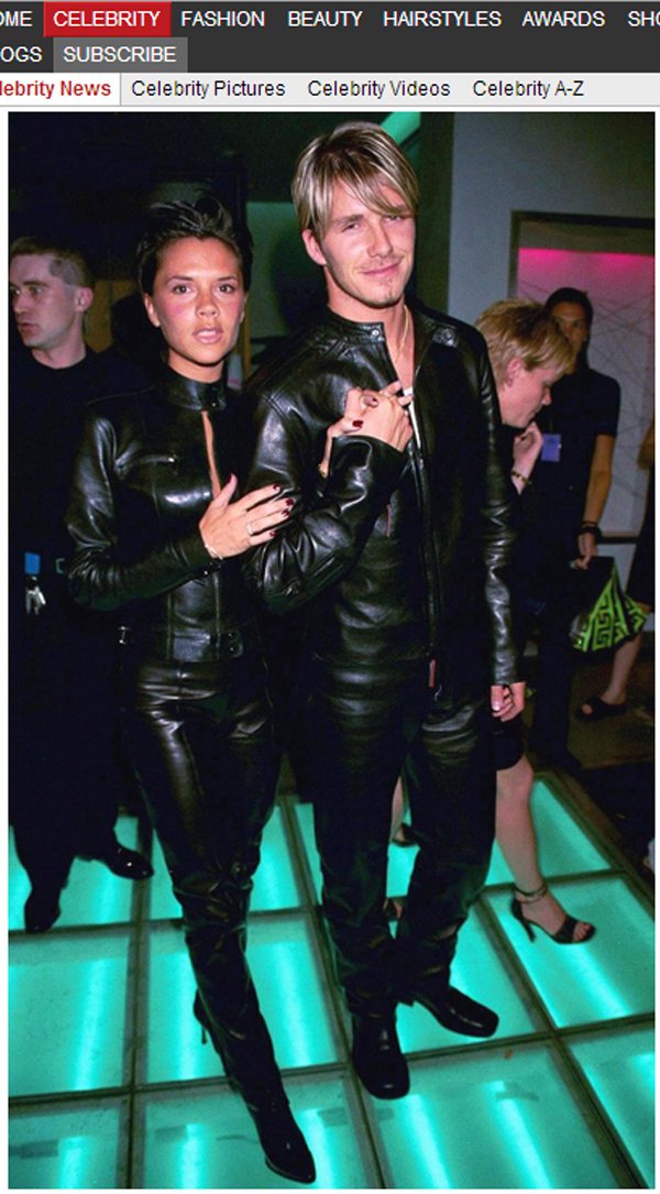 早在 1999 年， 貝克漢和貝嫂維多利亞就以一身黑皮衣、黑皮褲為兩人的情侶裝 dress code 亮相。圖／擷取自instyle.co.uk