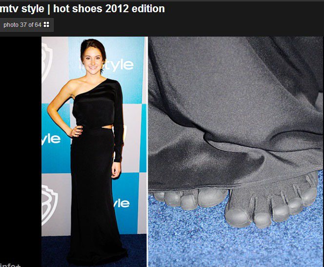 雪琳伍德莉一直以來都秉持著「舒適至上」的穿衣原則，早在2012年的金球獎派對中，她就曾穿著禮服搭配五指運動鞋。圖／擷取自MTV.com