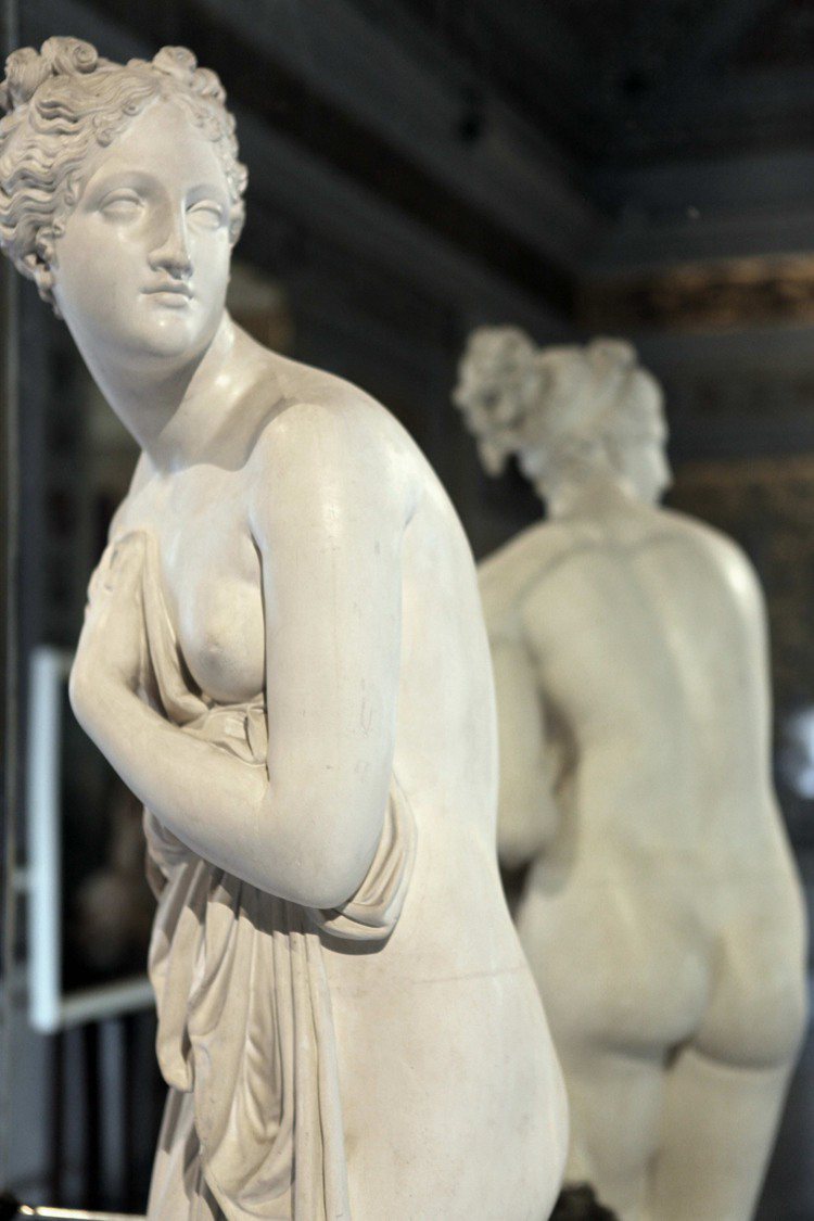 萬寶龍也贊助了威尼斯國際基金會的全新計畫－－「超凡的卡諾瓦(Sublime Canova)」計畫，此計劃主要是為了修復、宣傳並推動威尼斯科雷爾博物館內的「安東尼奧•卡諾瓦專區」。館藏─安東尼奧•卡諾瓦雕塑作品《Venere Italica》，1811。圖／萬寶龍提供