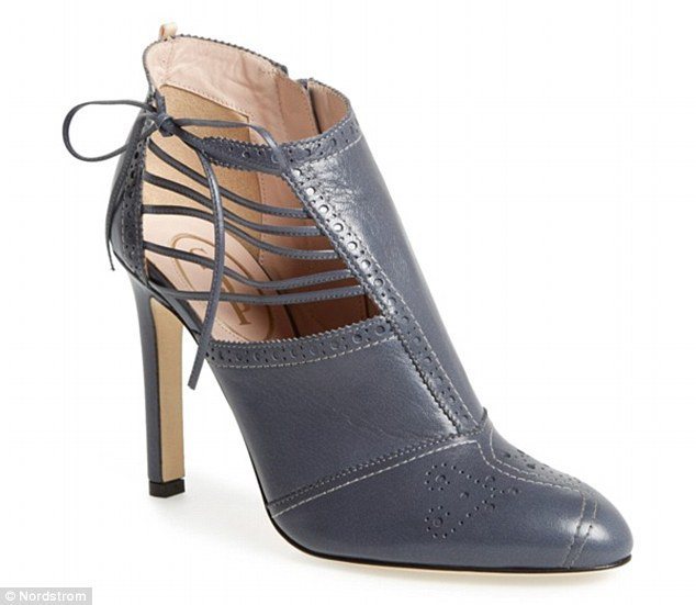 莎拉潔西卡派克推出第二波「SJP」女鞋設計系列。圖／每日郵報