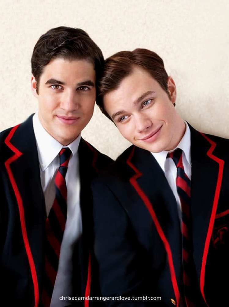 《歡樂合唱團》（Glee）的 Kurt Hummel（右） 與 Blaine Anderson （左）這對帥氣可愛的同志情侶深受歡迎，被粉絲暱稱為「 Klaine」。圖／擷自kurtandblaineforever.wordpress.com