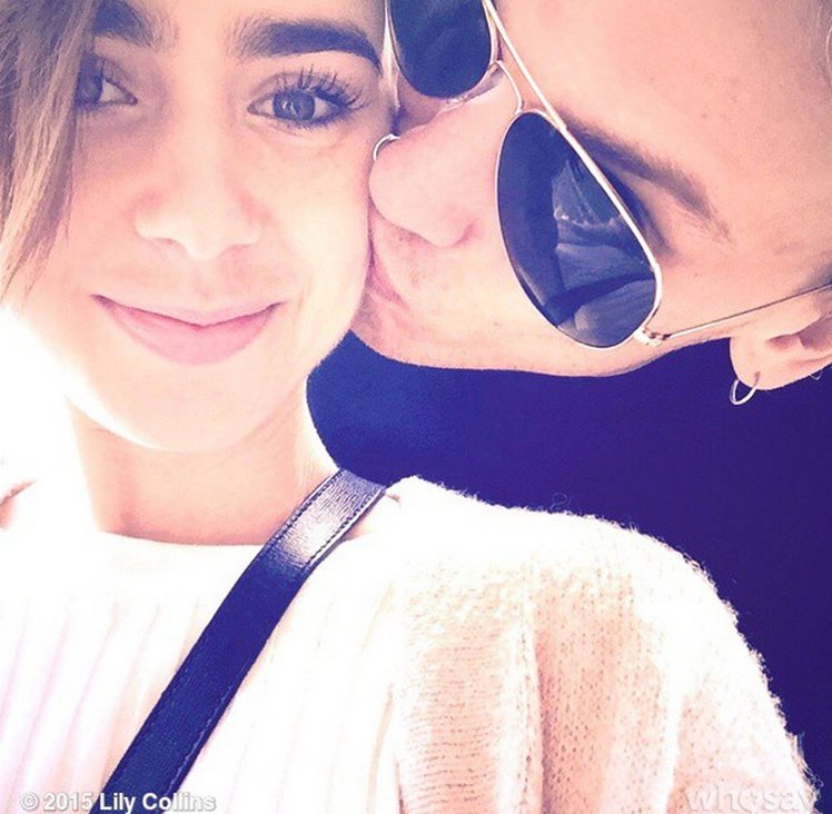 莉莉柯林斯日前上傳與前男友傑米坎貝爾鮑爾（Jamie Campbell Bower）的親臉與接吻照，兩人疑似甜蜜復合。圖／擷自instagram