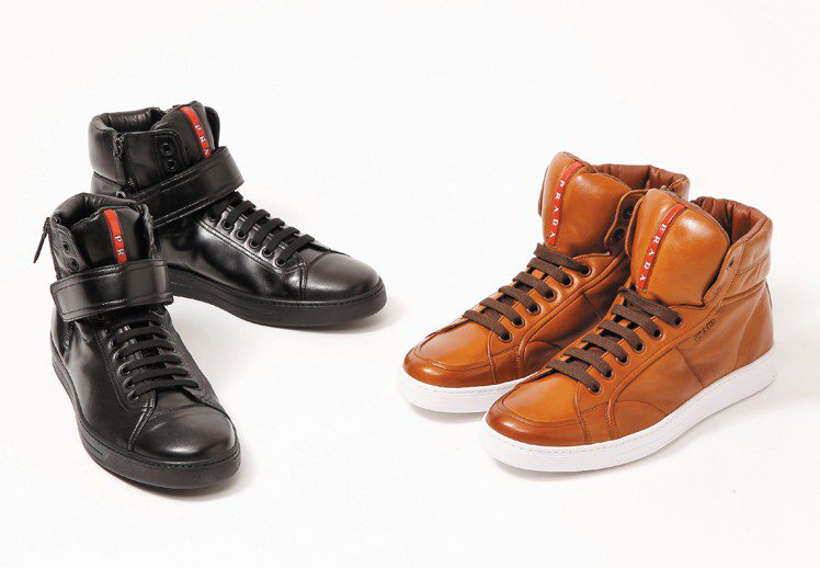 PRADA小羊皮高筒運動鞋，黑色款27,000元、棕色款26,000元。圖／PRADA提供