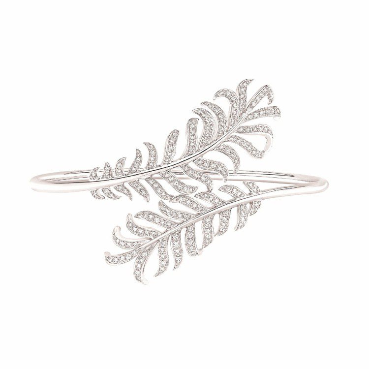 Plume de Chanel手環，18K白金鑲嵌177顆總重約1克拉明亮式切割...