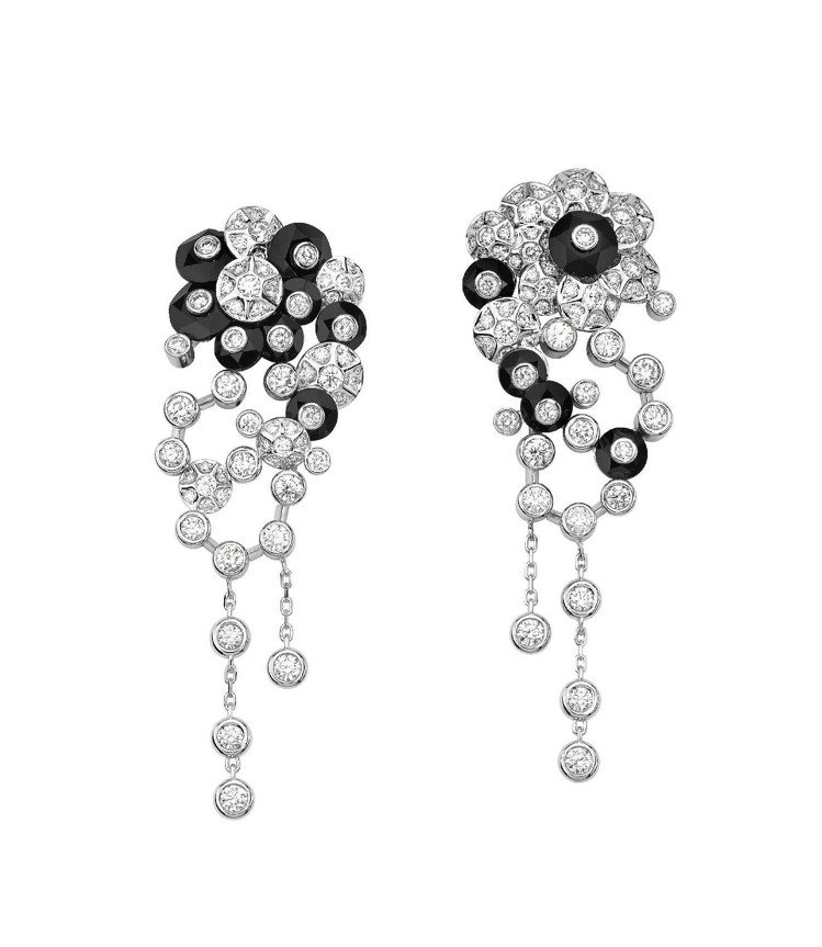 Limelight Couture Precieuse耳環，18K白金鑲嵌137顆美鑽搭配黑瑪瑙，111萬4,000元。圖／伯爵提供