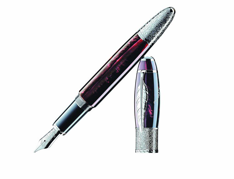 萬寶龍2014年文學家系列丹尼爾狄福(Daniel Defoe)限量鋼筆，定價35,900元。圖／萬寶龍提供